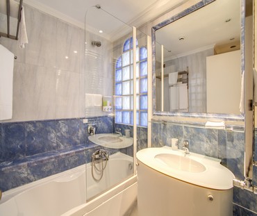 Navona Gallery Suites